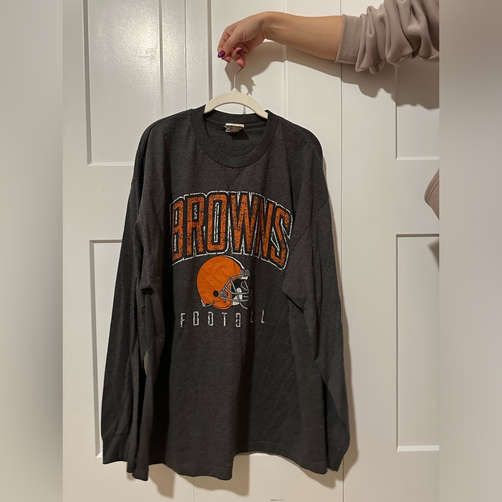 NFL team apparel Cleveland browns long sleeve tee